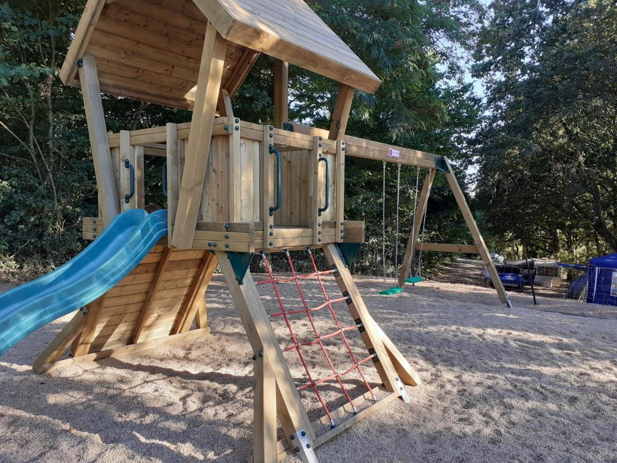 מלון La Chapelle-Achard Camping La Bergerie מראה חיצוני תמונה